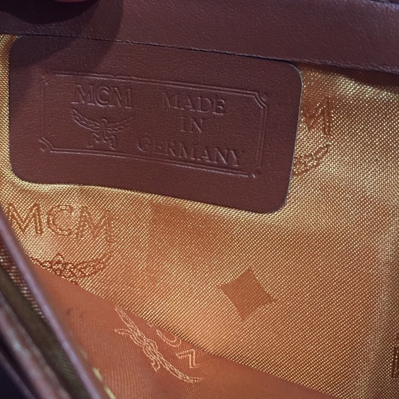 MCM vintage cognac visetos bifold wallet - Picture 7 of 9